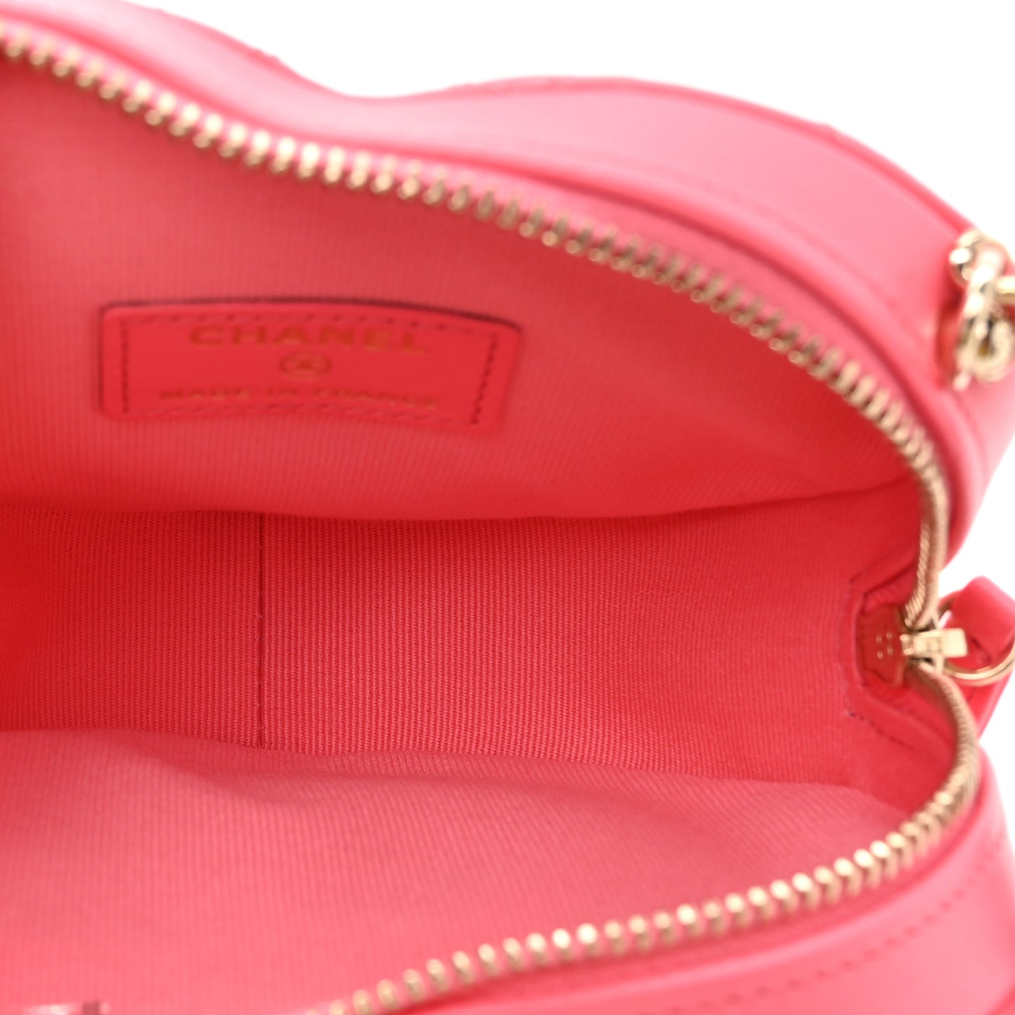 Lambskin Quilted CC In Love Heart Clutch With Chain Pink