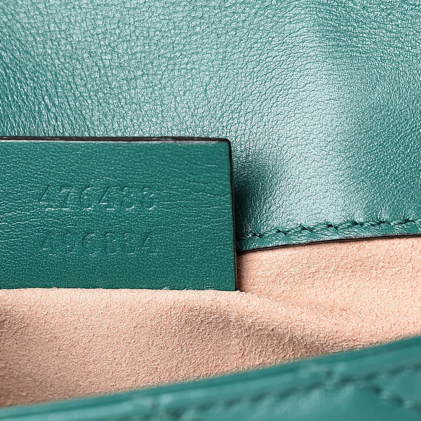 Calfskin Matelasse Super Mini GG Marmont Shoulder Bag Emerald Green