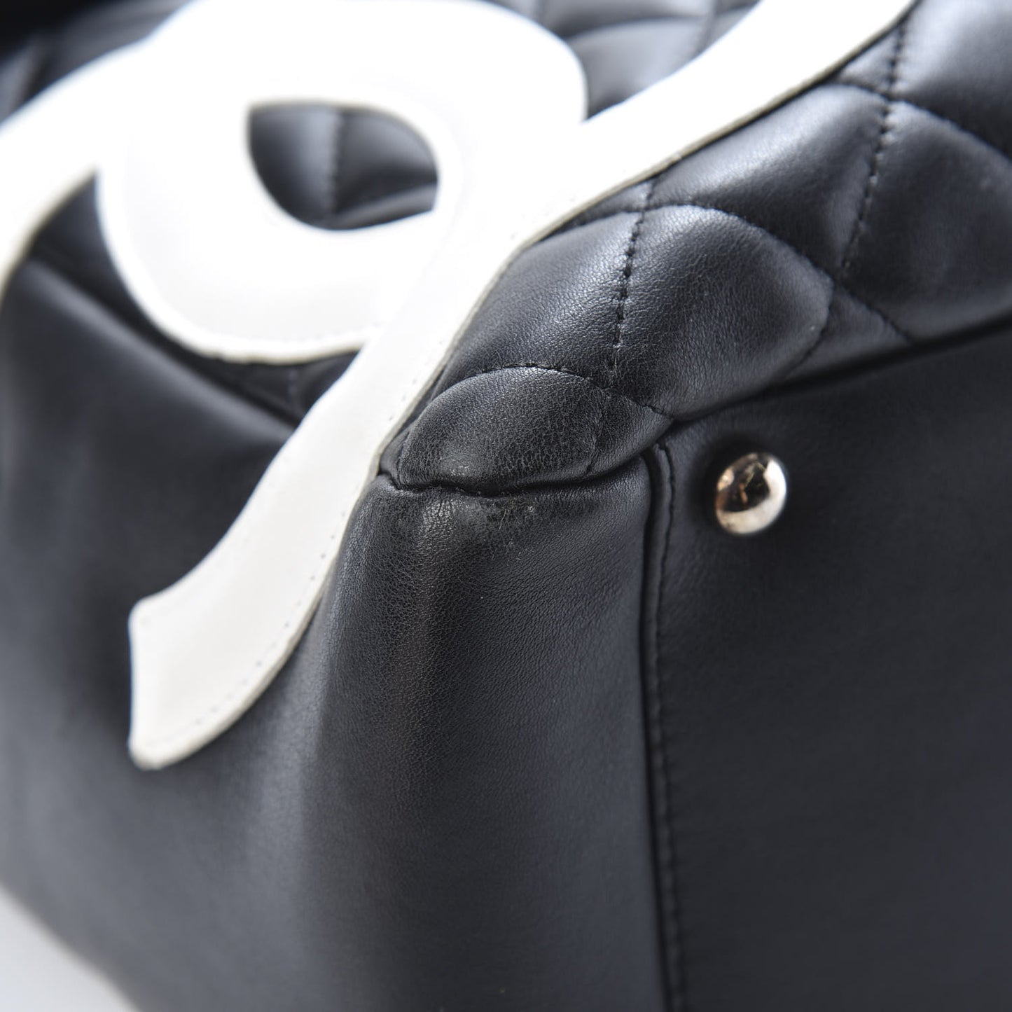 Calfskin Quilted Large Cambon Flap Black White