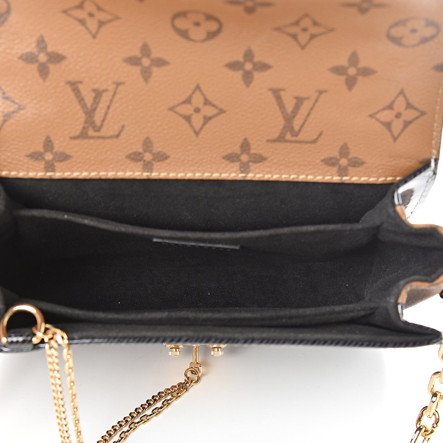 Shiny Epi Reverse Monogram Pochette Metis Mini Marine