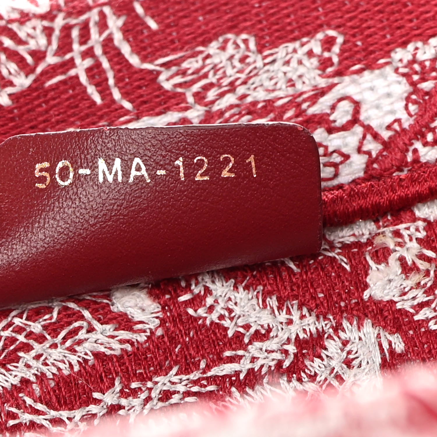 Christian Dior Canvas Embroidered Medium Dioriviera Toile De Jouy Book Tote Red White 7 of 14