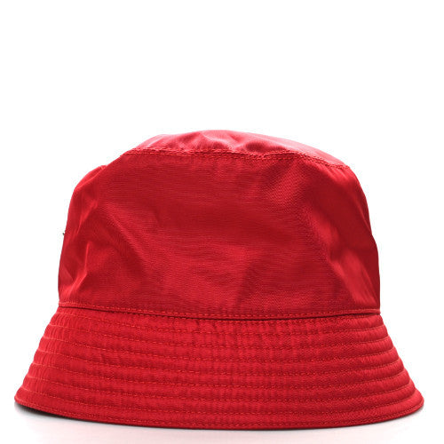 Re-Nylon Metal Triangle Logo Mens Bucket Hat L Rosso