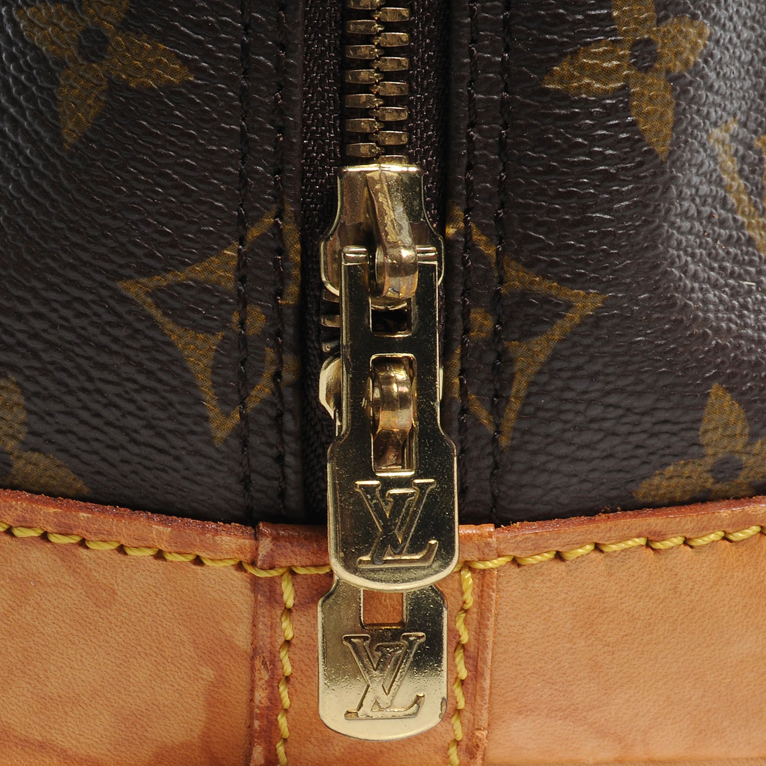 Louis Vuitton Monogram Alma PM 6 of 7