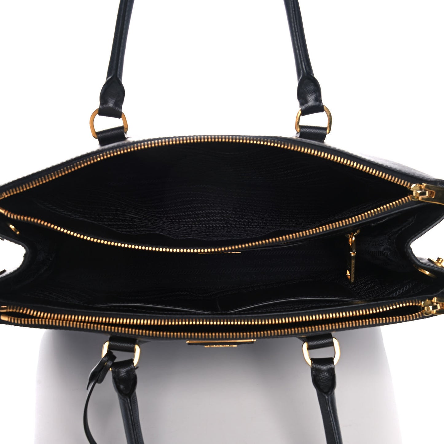 Saffiano Medium Galleria Double Zip Tote Black