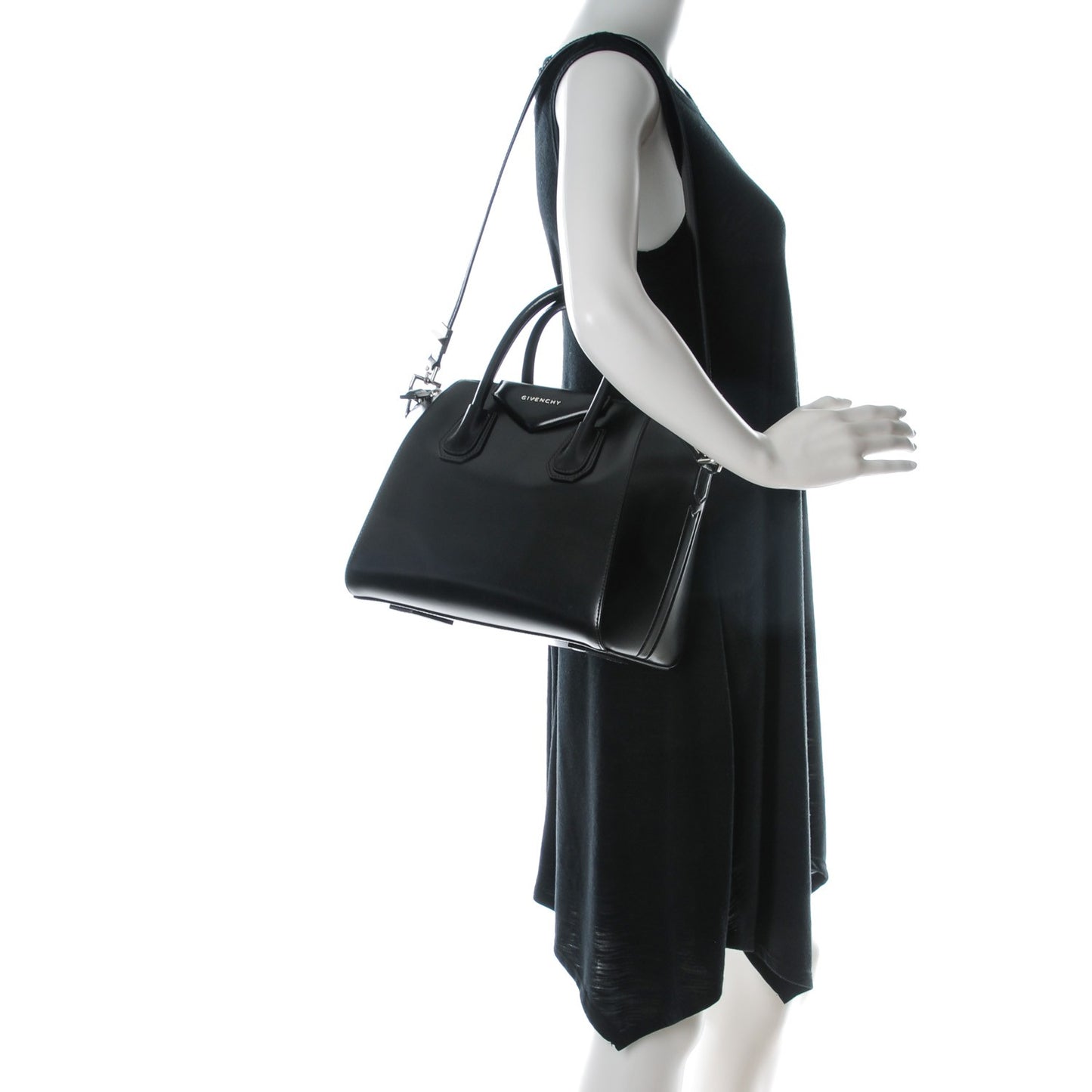 Shiny Lord Calfskin Small Antigona Black