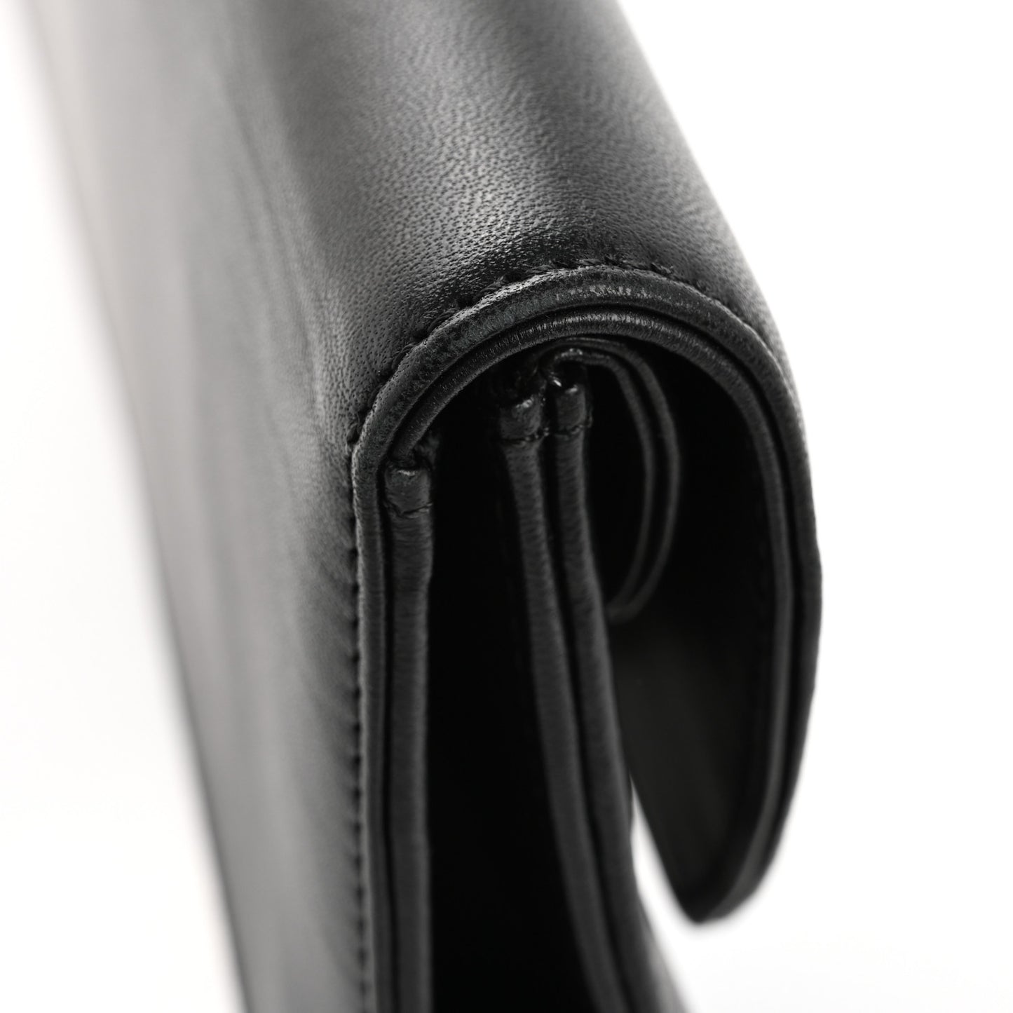 Lambskin Evening In Egypt Clutch Black