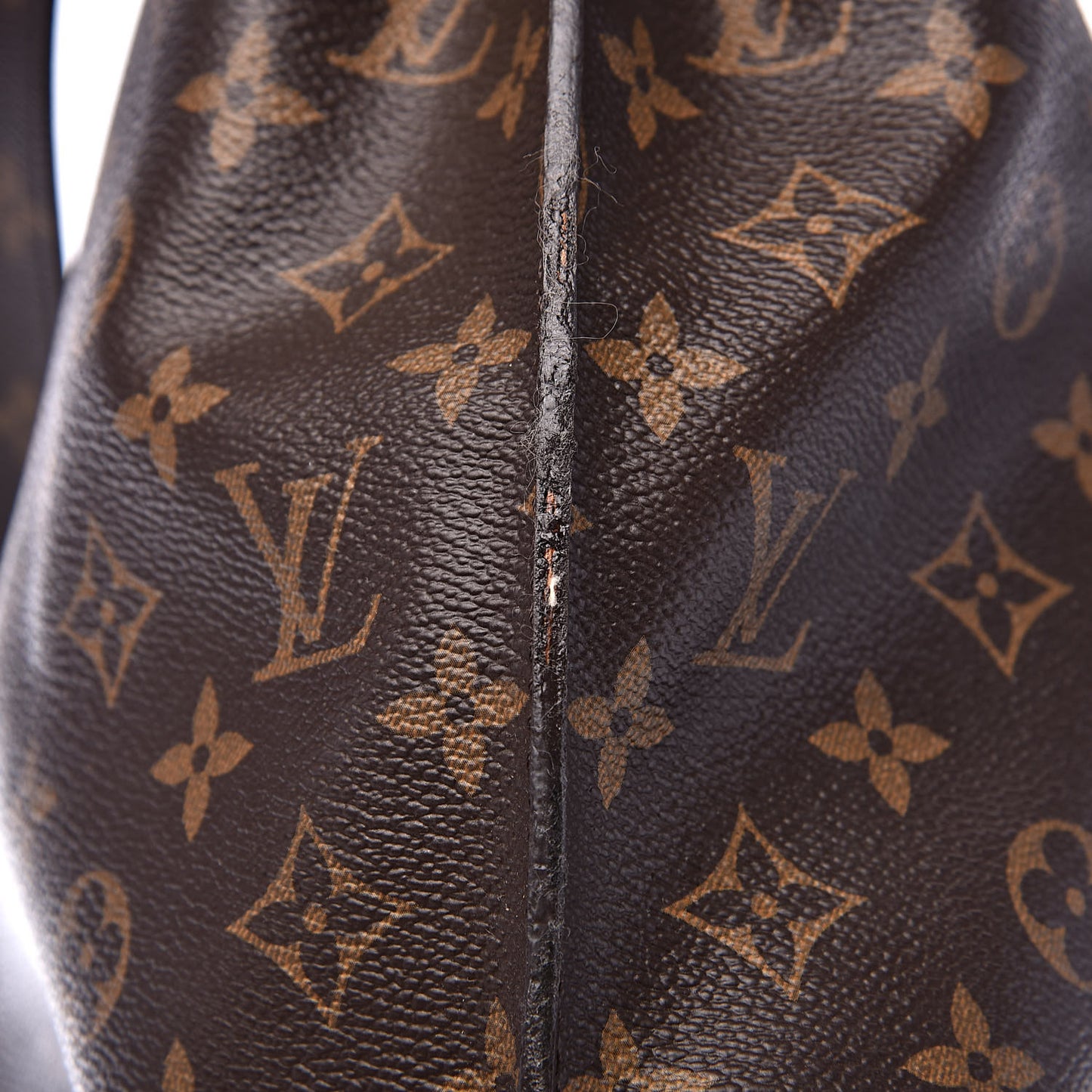 Monogram Metis