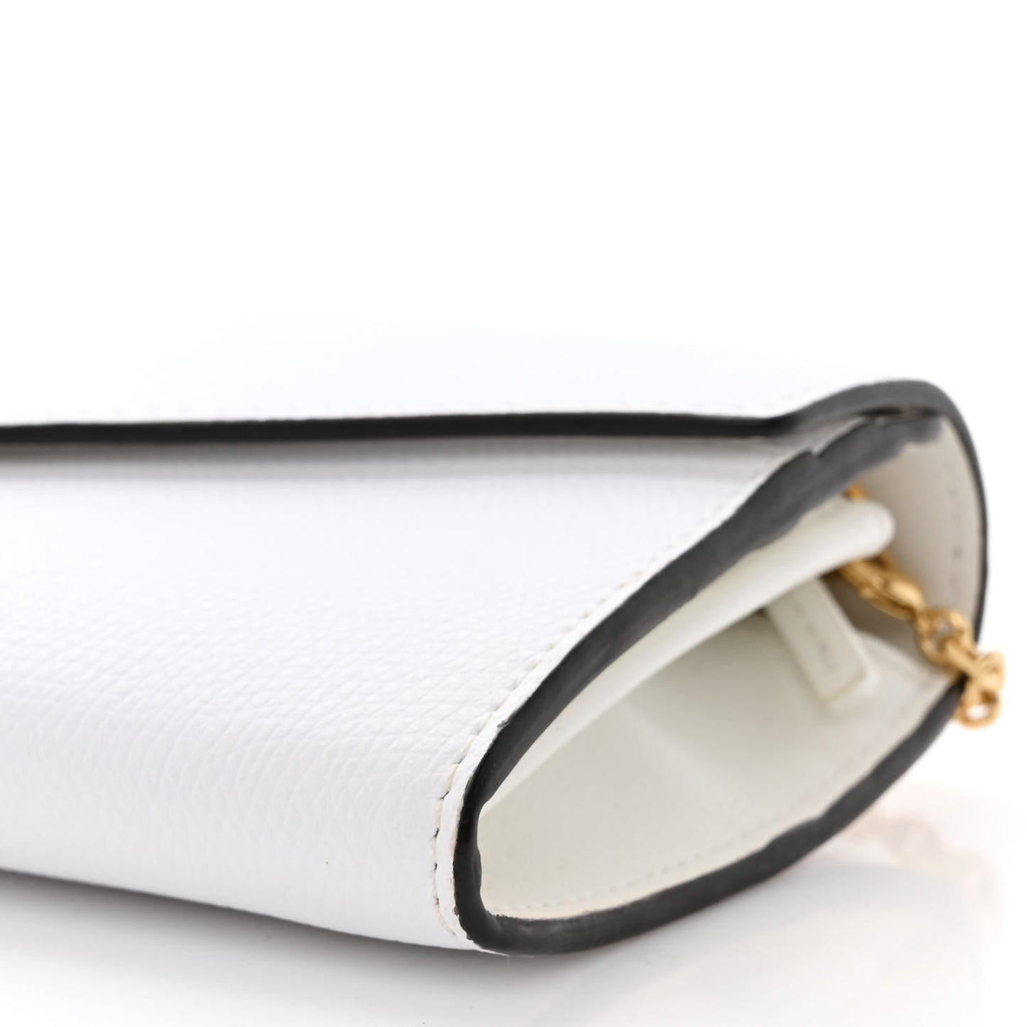 Vitello Cruise F is Fendi Continental Envelope Wallet on Chain Bianco