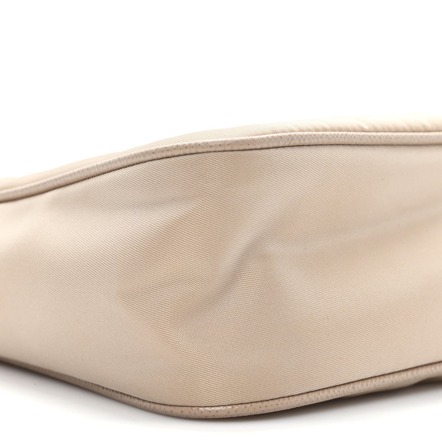 Re-Nylon Saffiano Mini Re-Edition 2005 Bag Cammeo