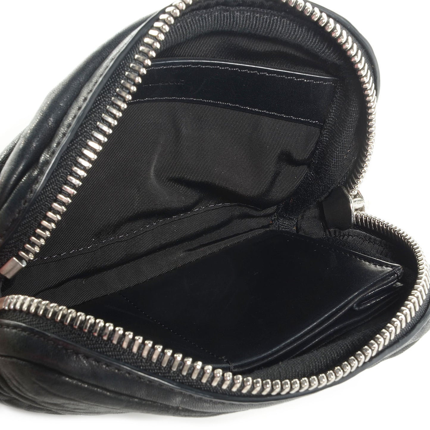 Pebbled Lambskin Large Fumo Clutch Black