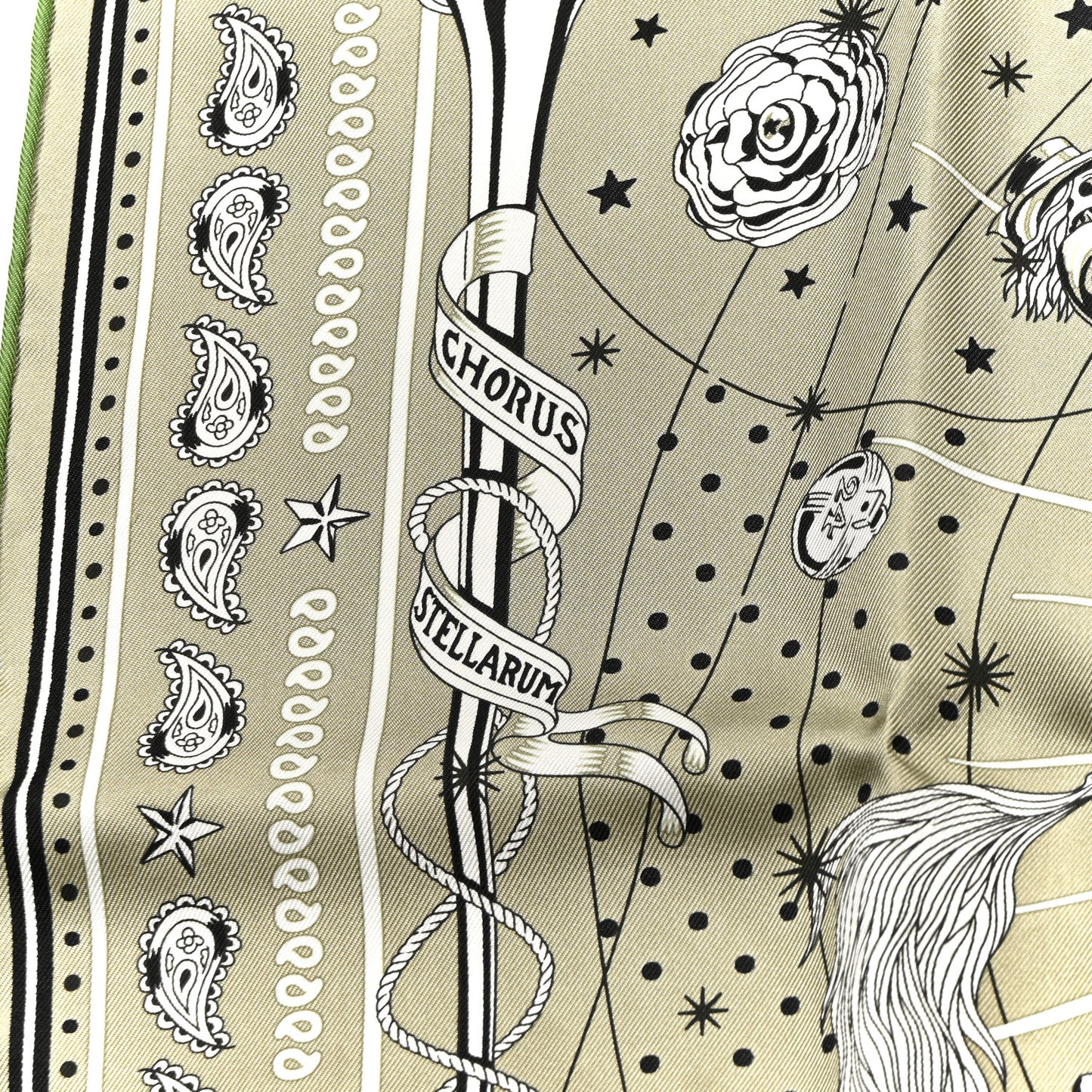 Silk Chorus Stellarum Bandana Scarf 55 Vert Argile White Noir