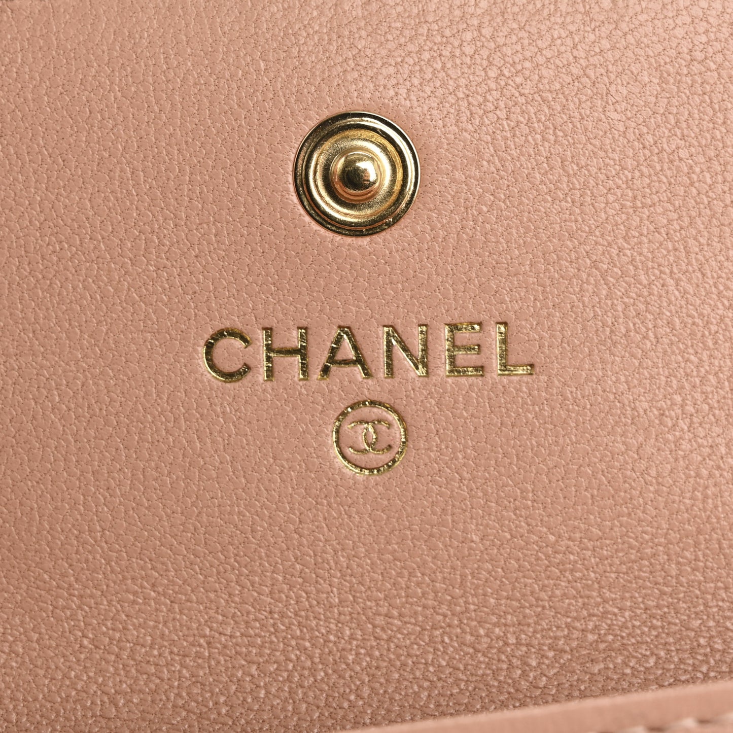 Lambskin Quilted Chanel 19 Flap Card Holder Beige
