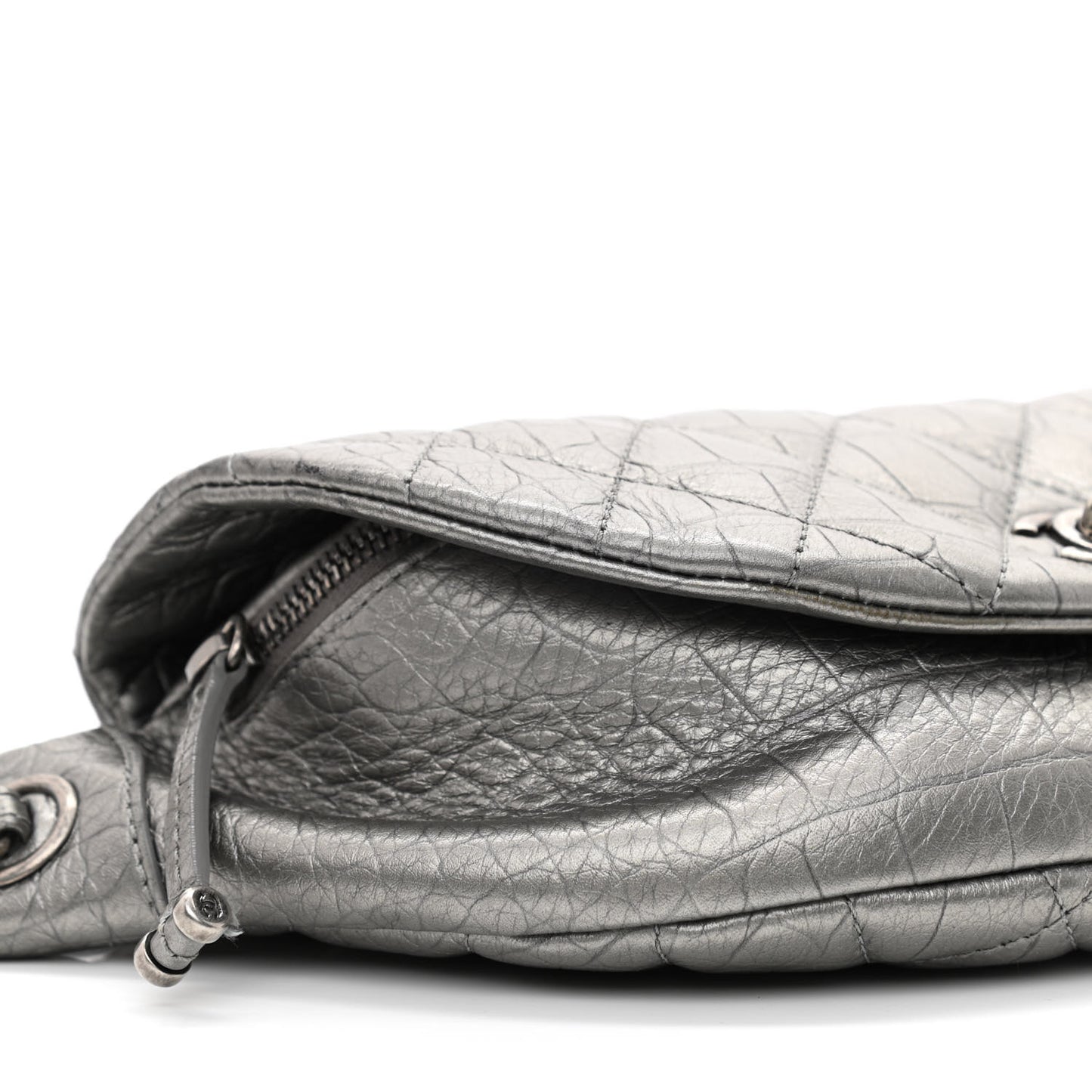 Metallic Calfskin Crocodile Embossed Quilted Easy Trip Waist Bag Fanny Pack Silver
