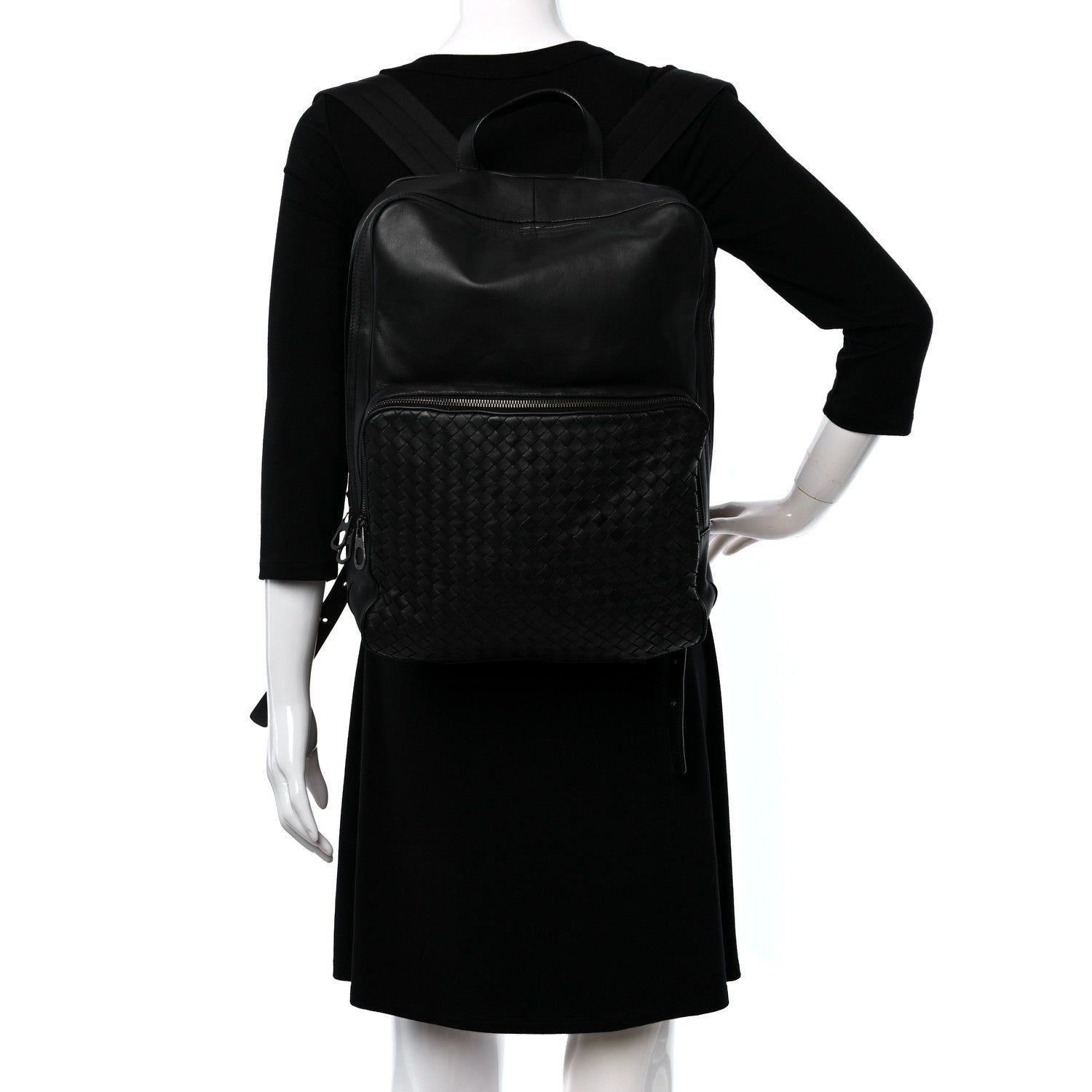 Bottega Veneta Smooth Calfskin Intrecciato Backpack Black 1 of 8