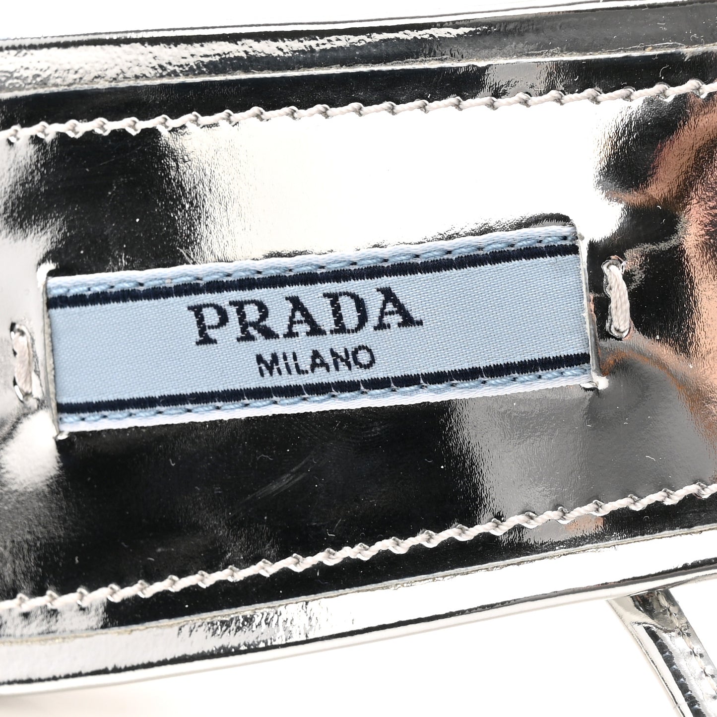 Plexiglass Metallic Calfskin Metal Triangle Logo 75mm Slide Sandals 40.5 Argento