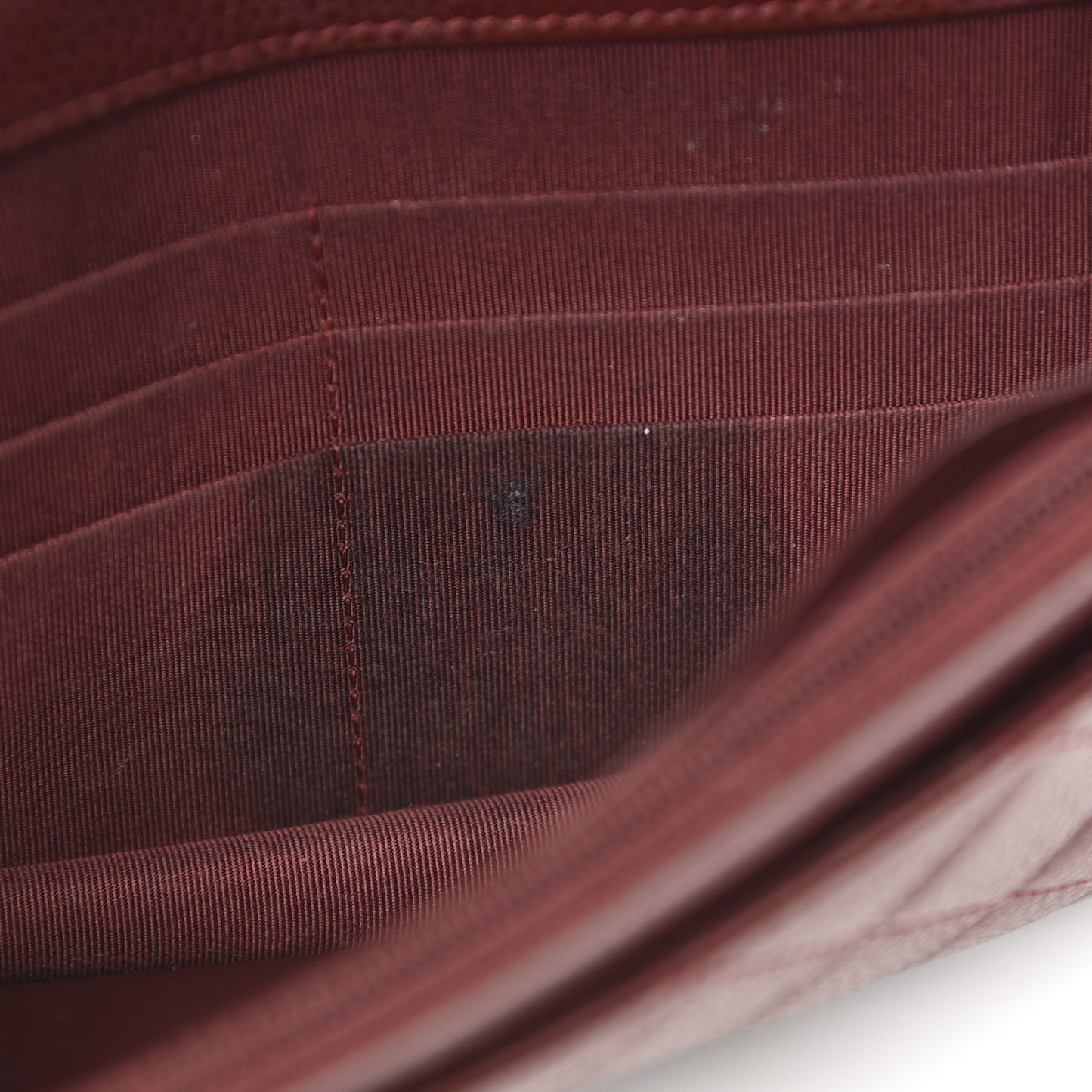 Caviar Quilted Wallet On Chain WOC Dark Red