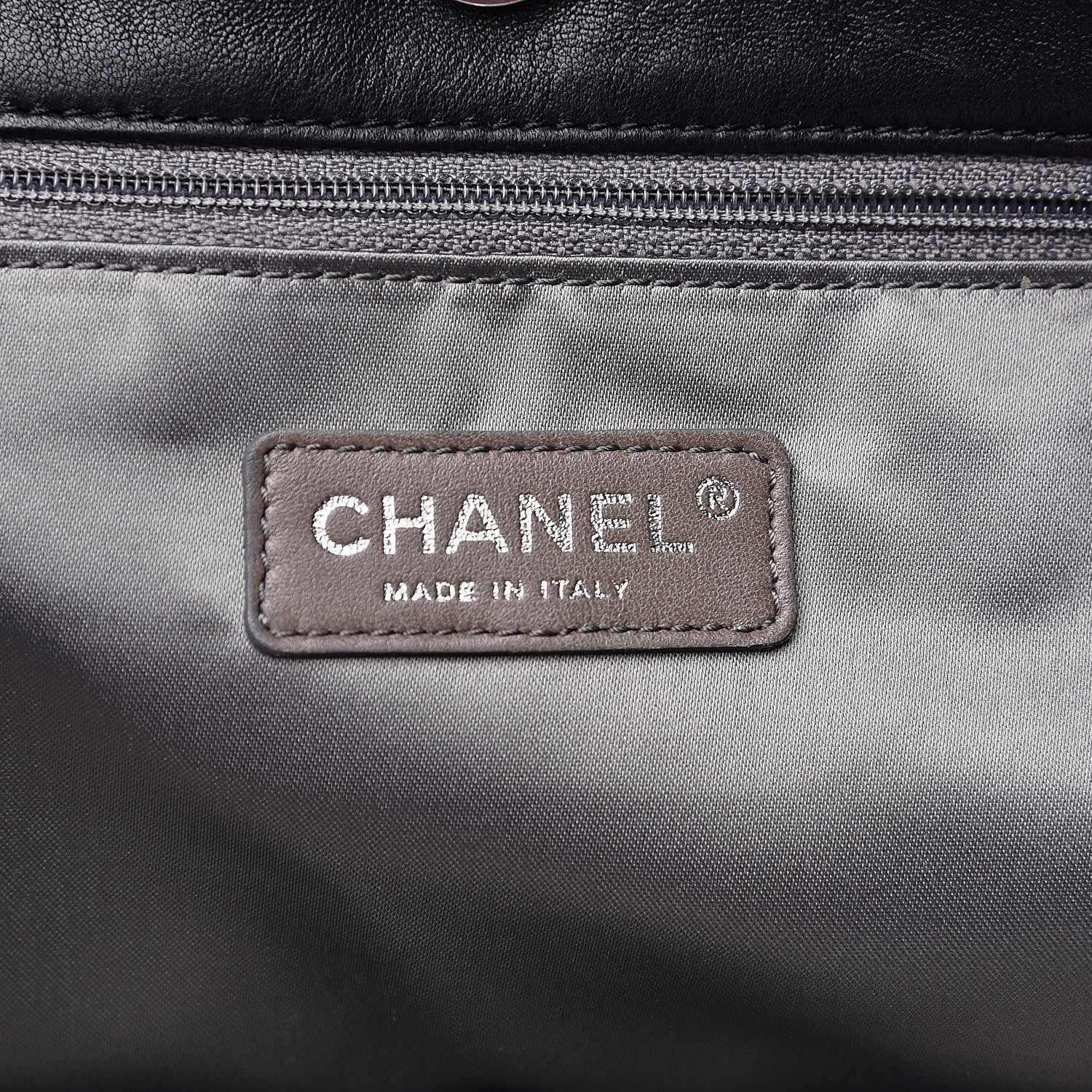Chanel Patent Patchwork Large Brooklyn Tote Black 6 of 11