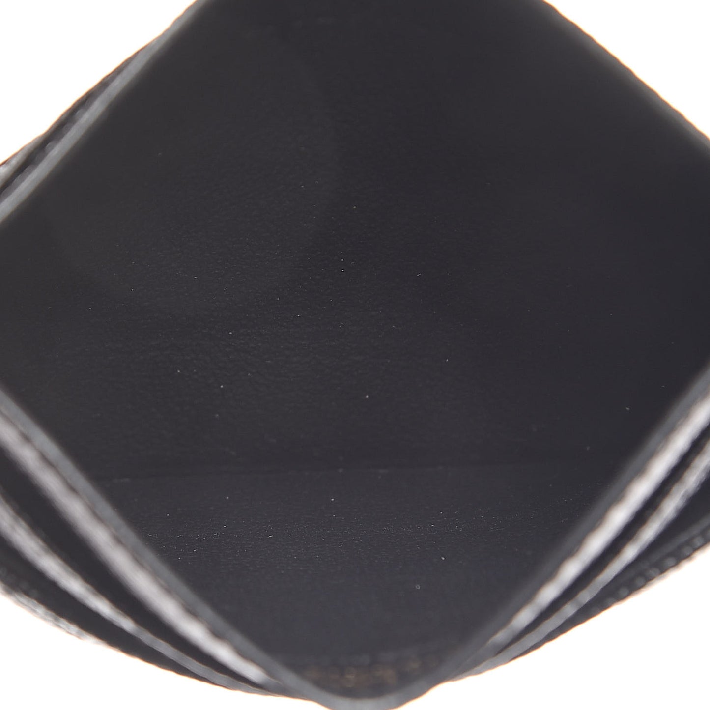 Grain De Poudre Matelasse Chevron Monogram Credit Card Case Black