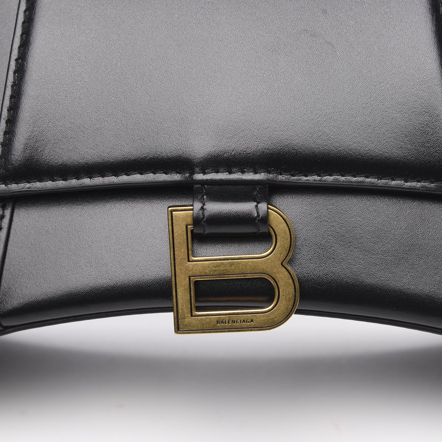 Shiny Box Calfskin Small Hourglass Top Handle Bag Black