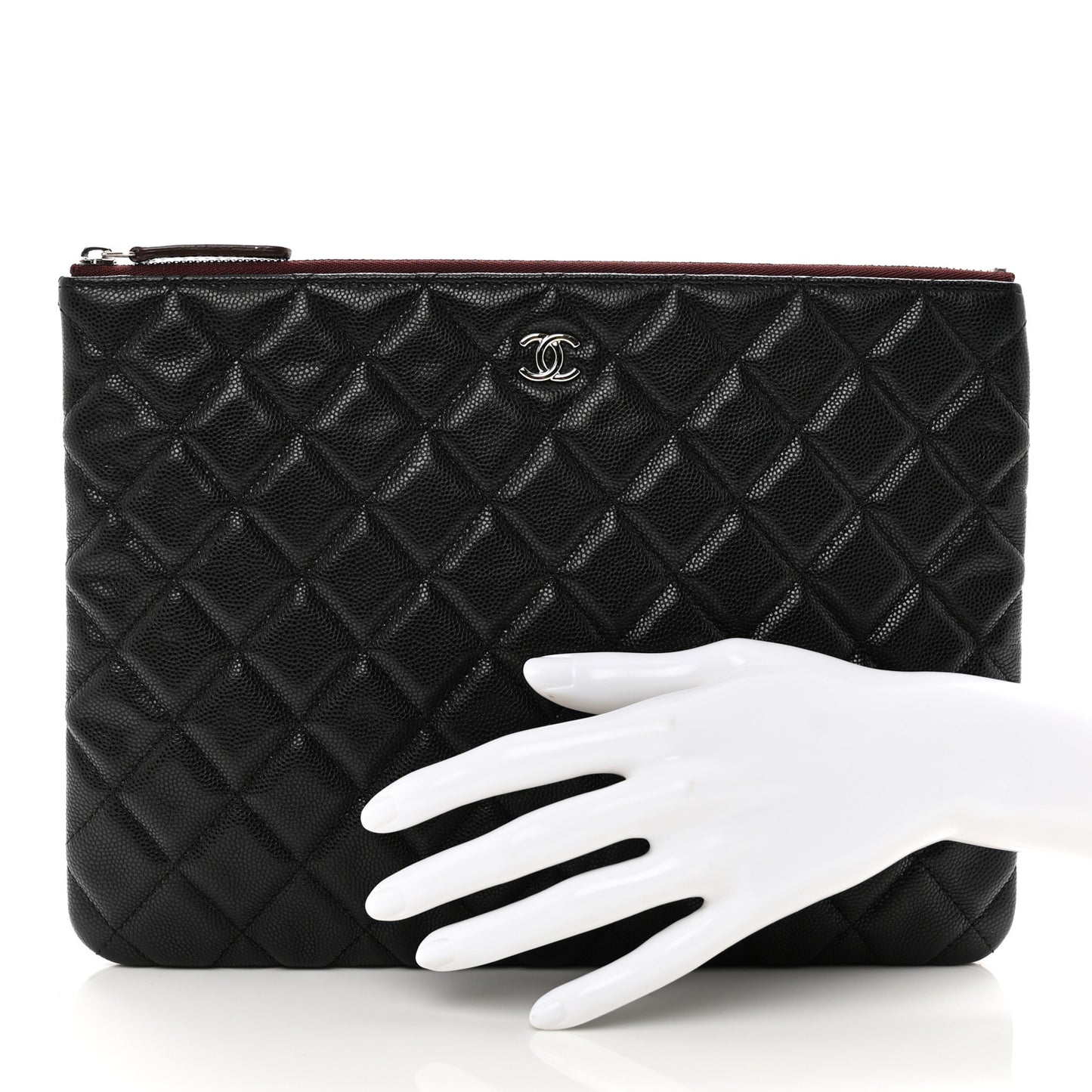 Caviar Quilted Medium Cosmetic Case Black