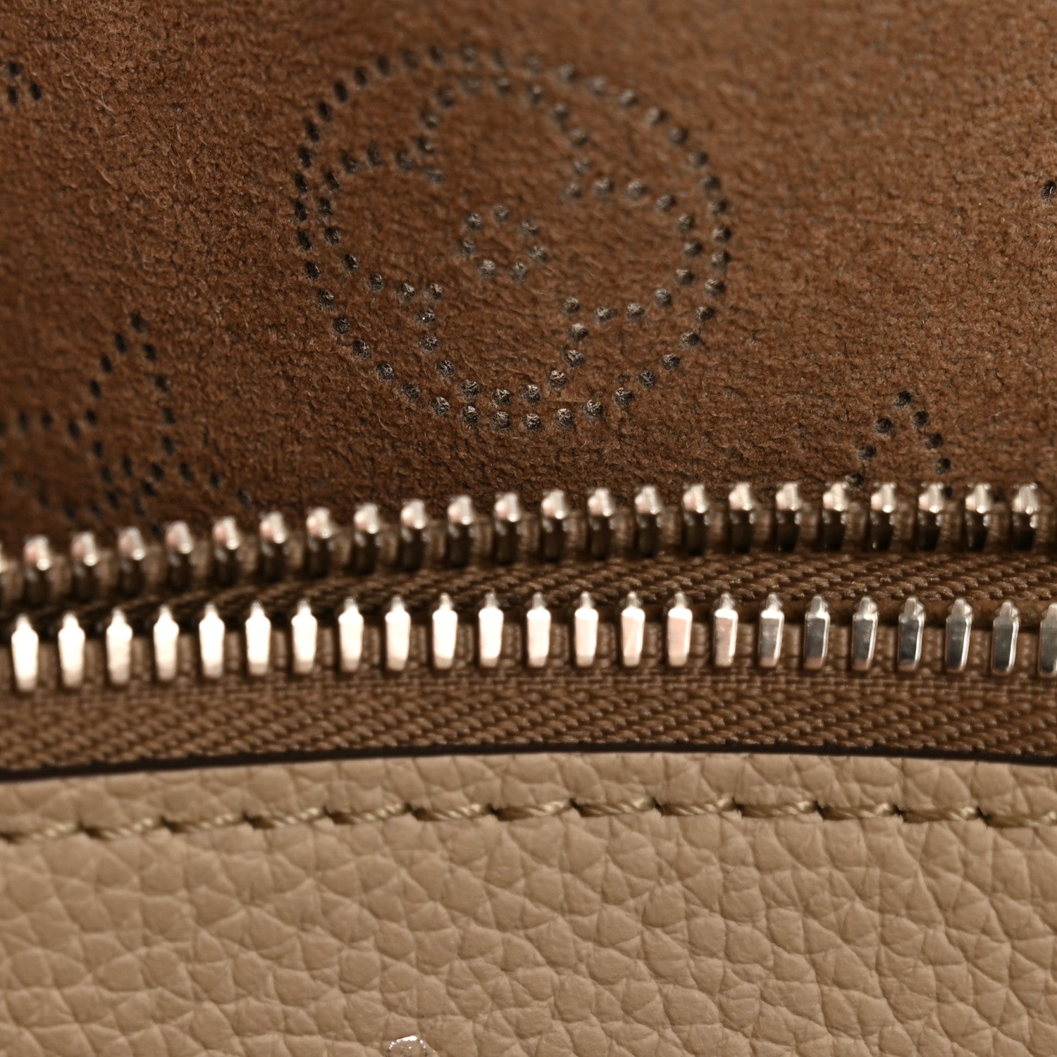 Louis Vuitton Mahina Bella Tote Galet 6 of 10