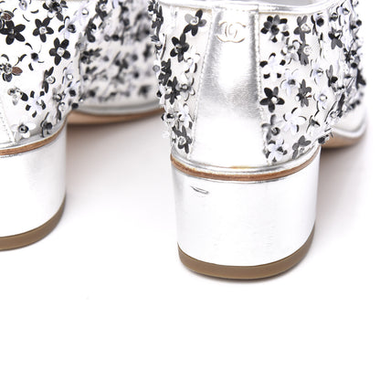 Chanel Mesh Sequin Flower Lace Up Loafers 37 Silver 9 of 9