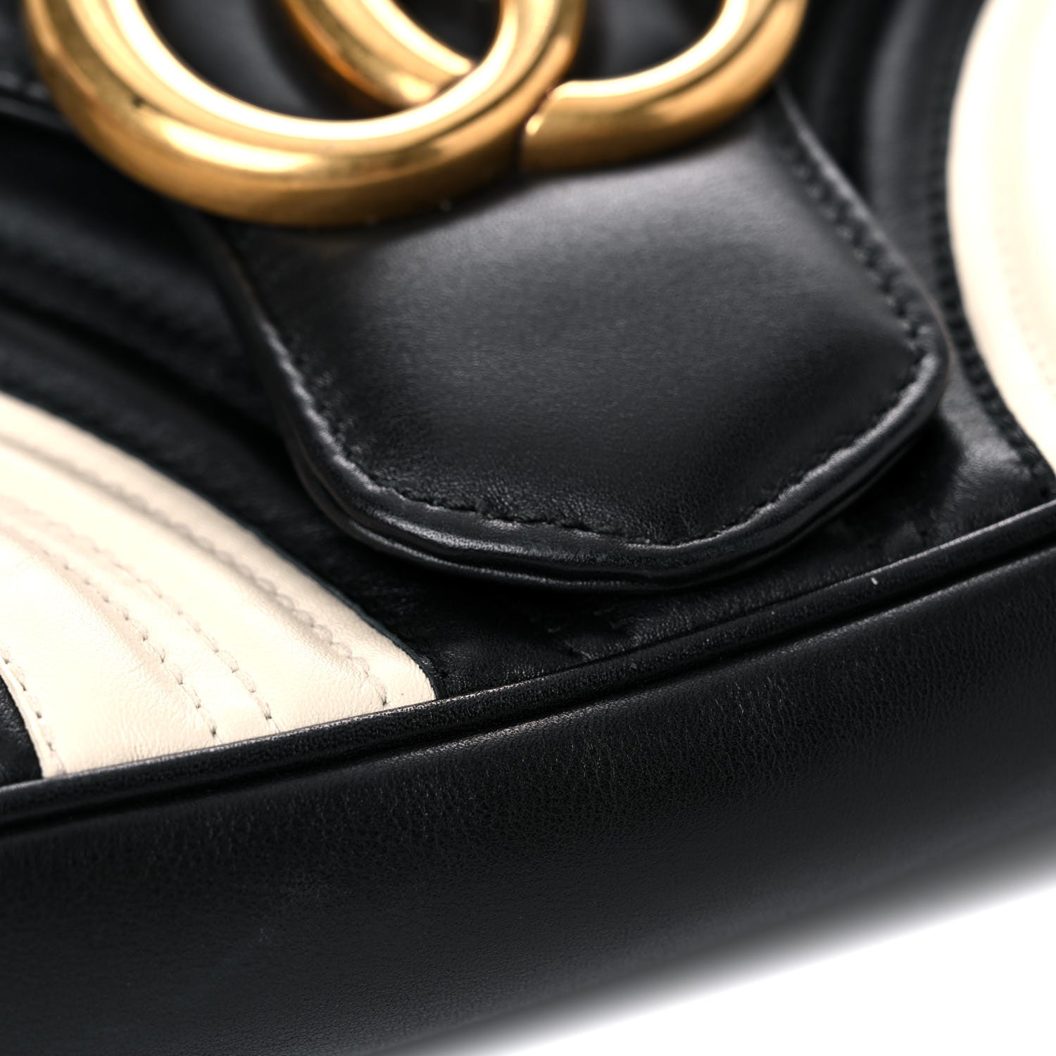 Gucci Calfskin Matelasse Medium GG Marmont Shoulder Bag Black White 22 of 24