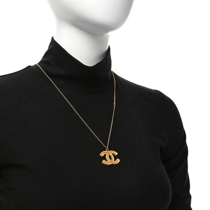 Chanel CC Necklace Matte Gold 2 of 5