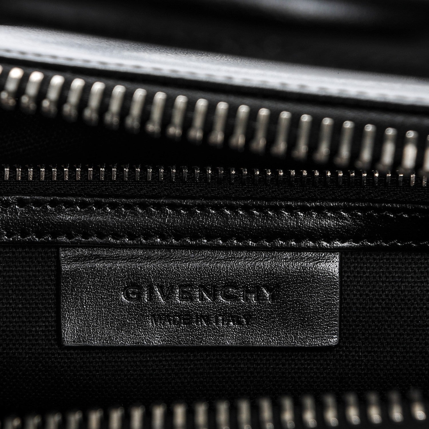 Givenchy Shiny Lord Calfskin Medium Antigona Black 7 of 8