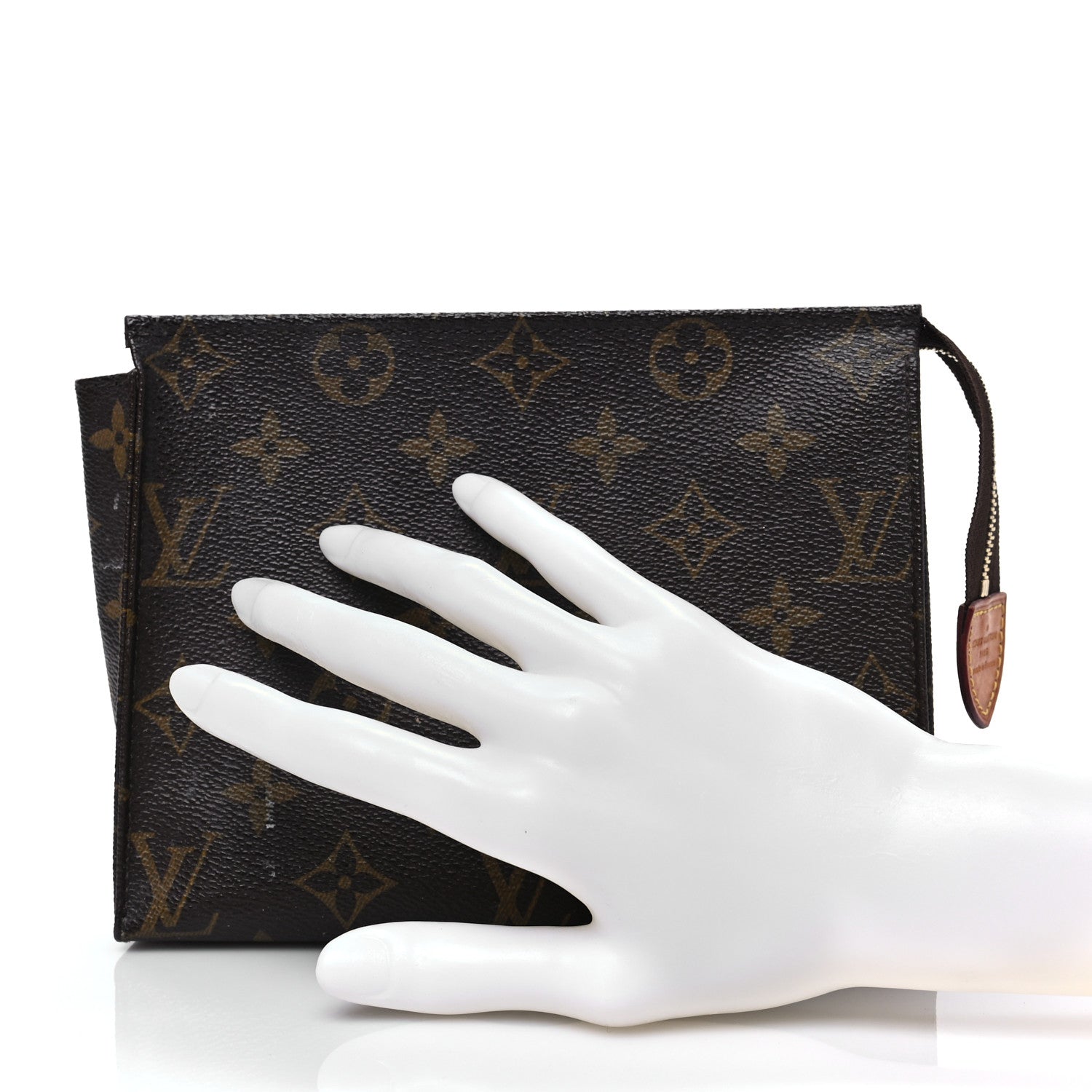 Louis Vuitton Monogram Toiletry Pouch 19 2 of 10