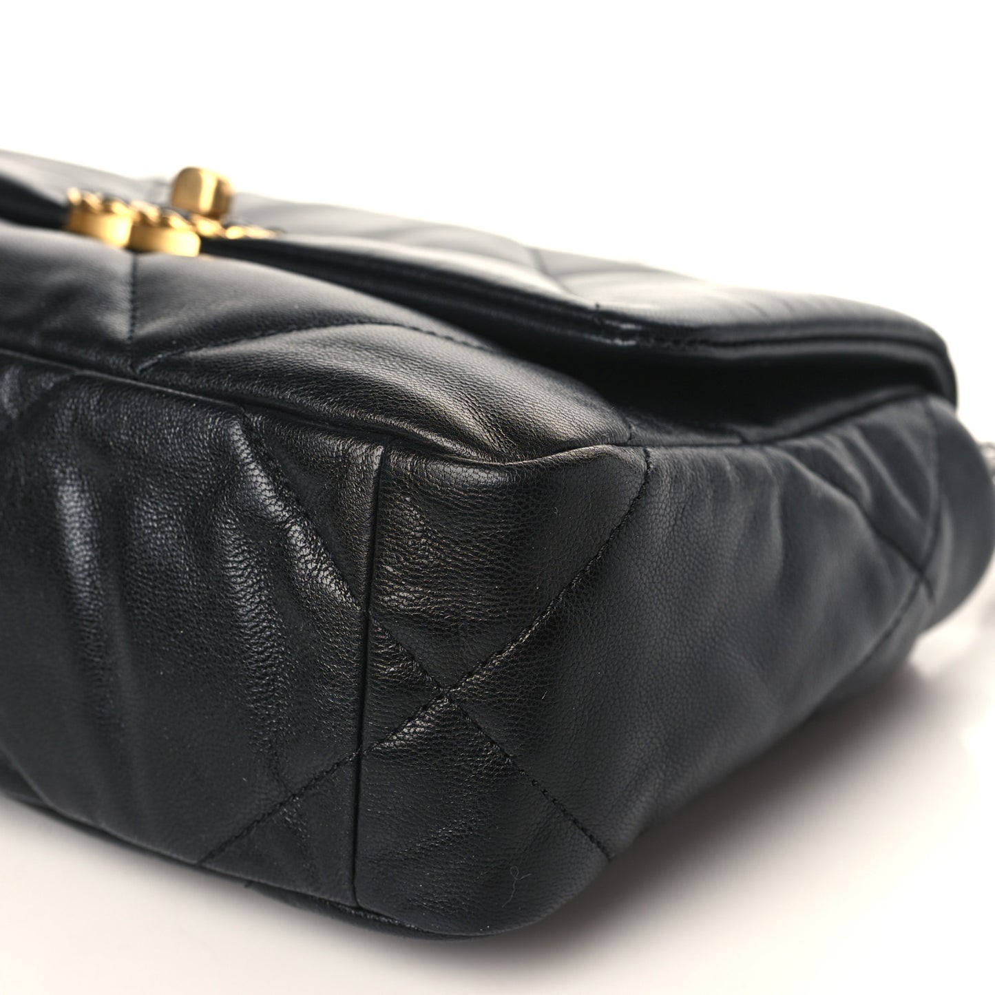 Shiny Goatskin Quilted Medium Chanel 19 Flap Black