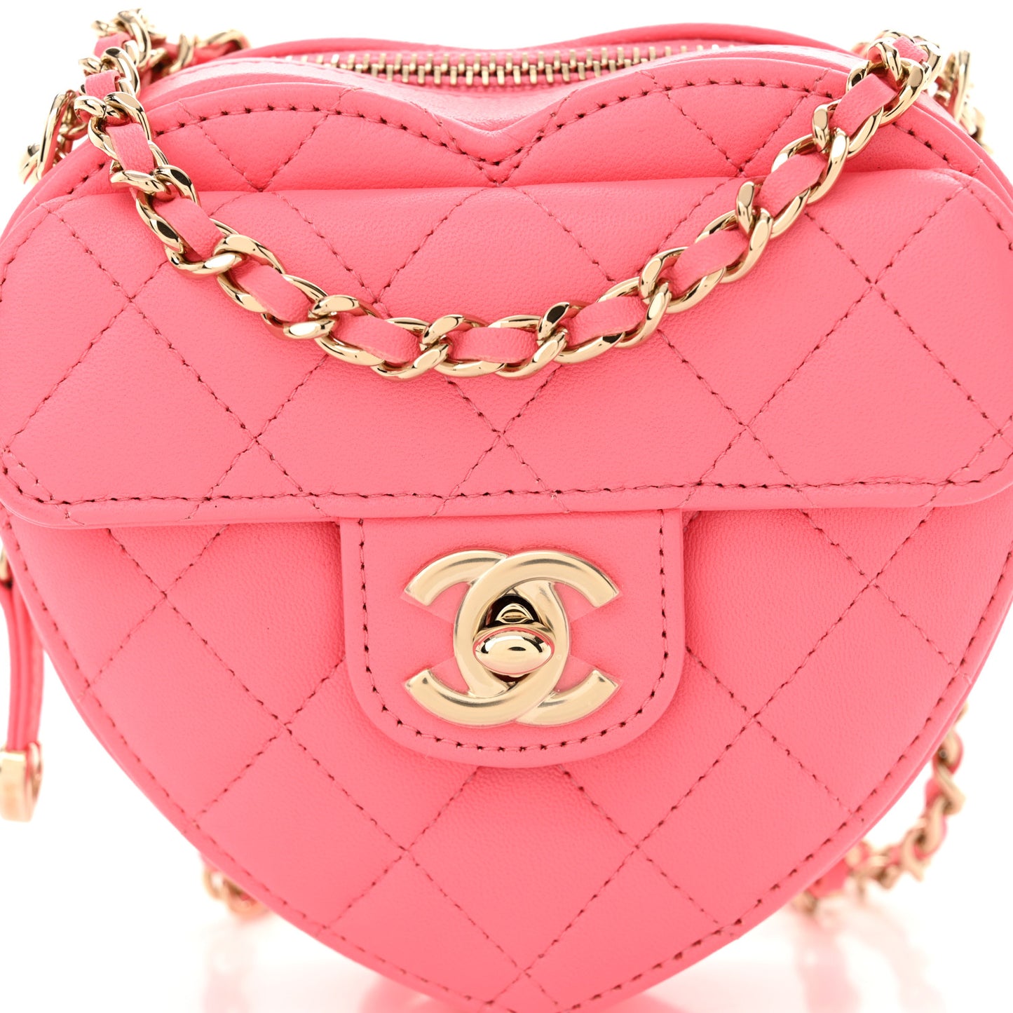 Lambskin Quilted CC In Love Heart Clutch With Chain Pink