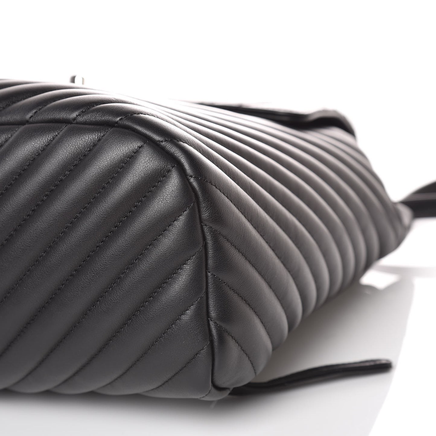 Calfskin Chevron Quilted Large Urban Spirit Backpack Black