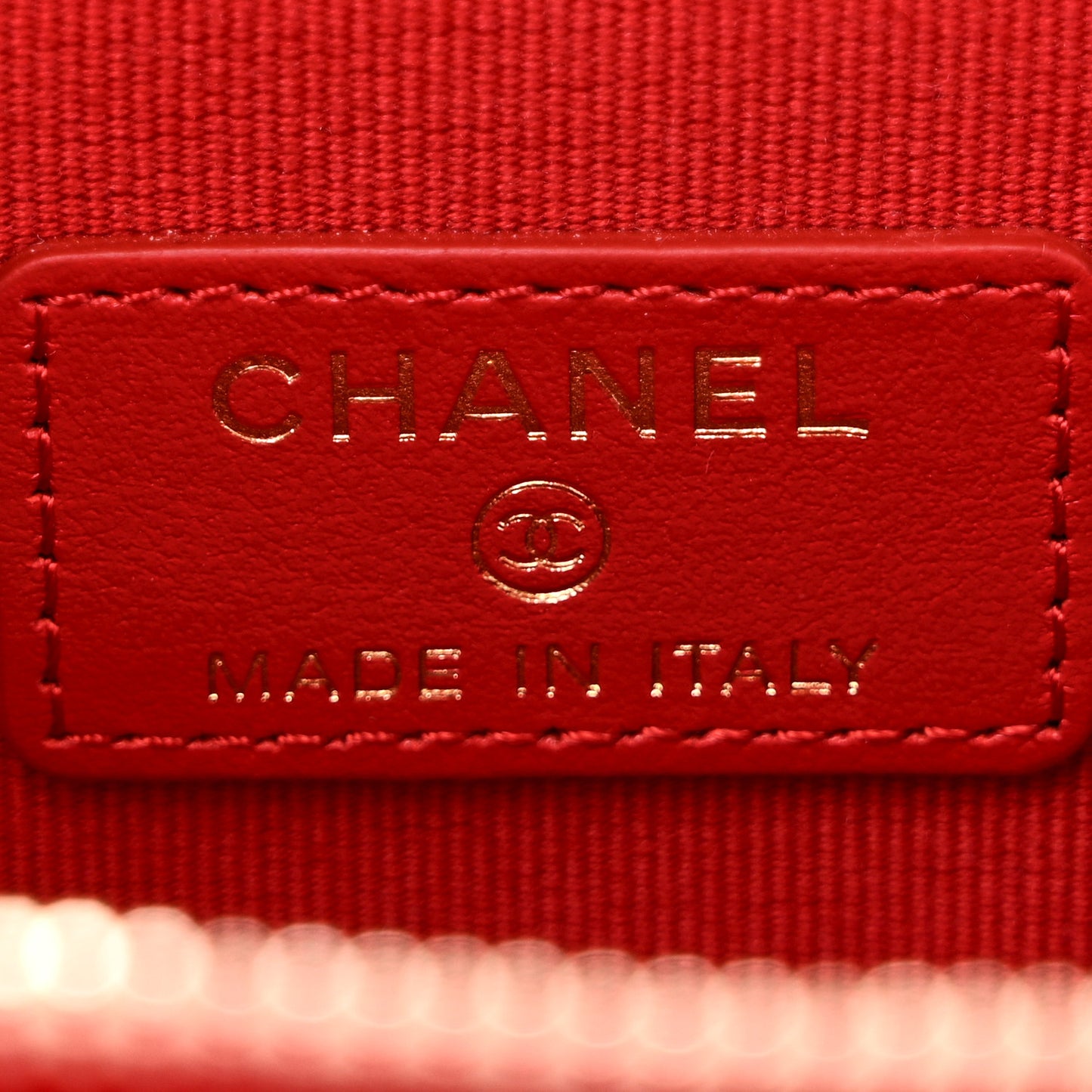 Caviar Quilted Mini Vanity Case With Chain Red
