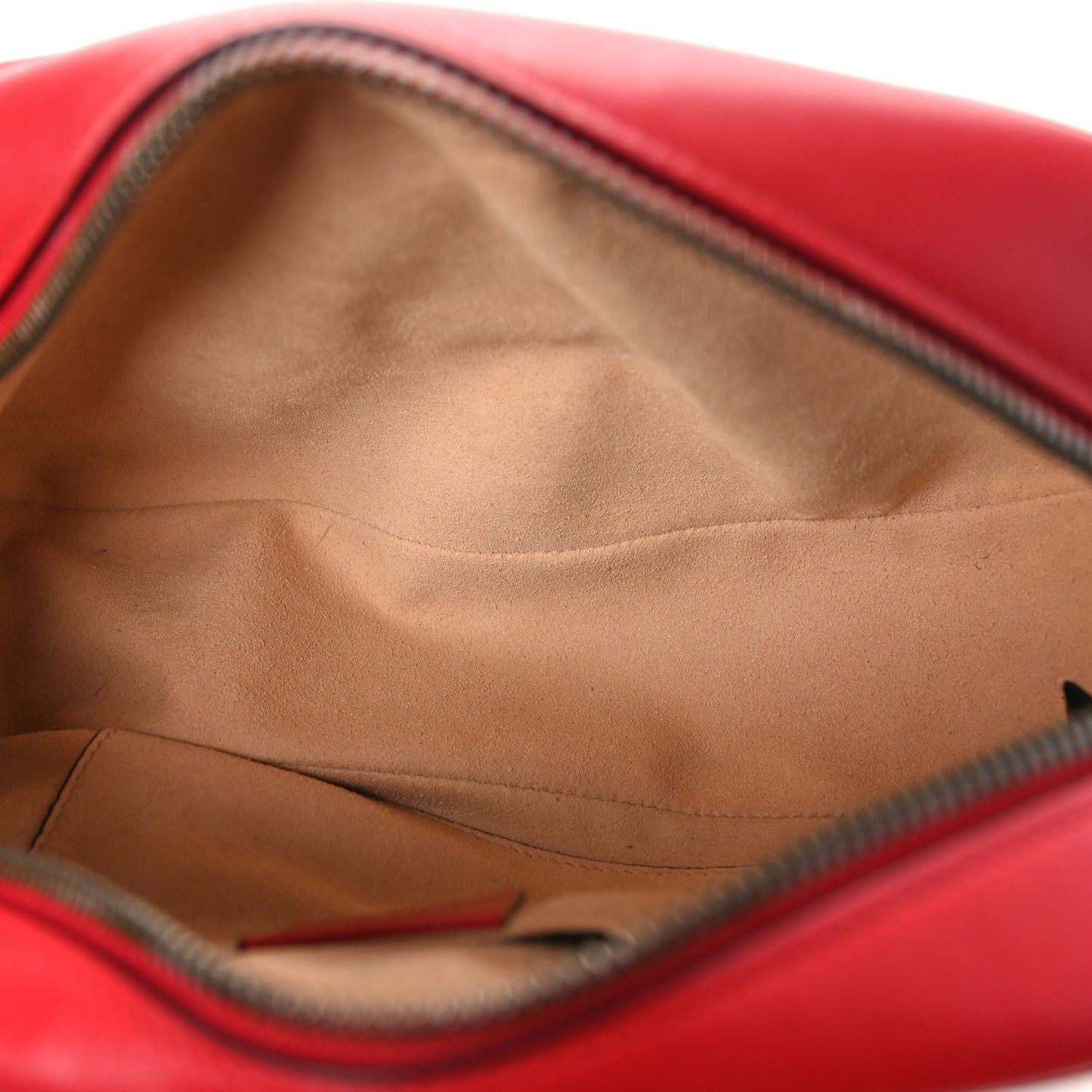 Calfskin Matelasse Small GG Marmont Chain Shoulder Bag Hibiscus Red