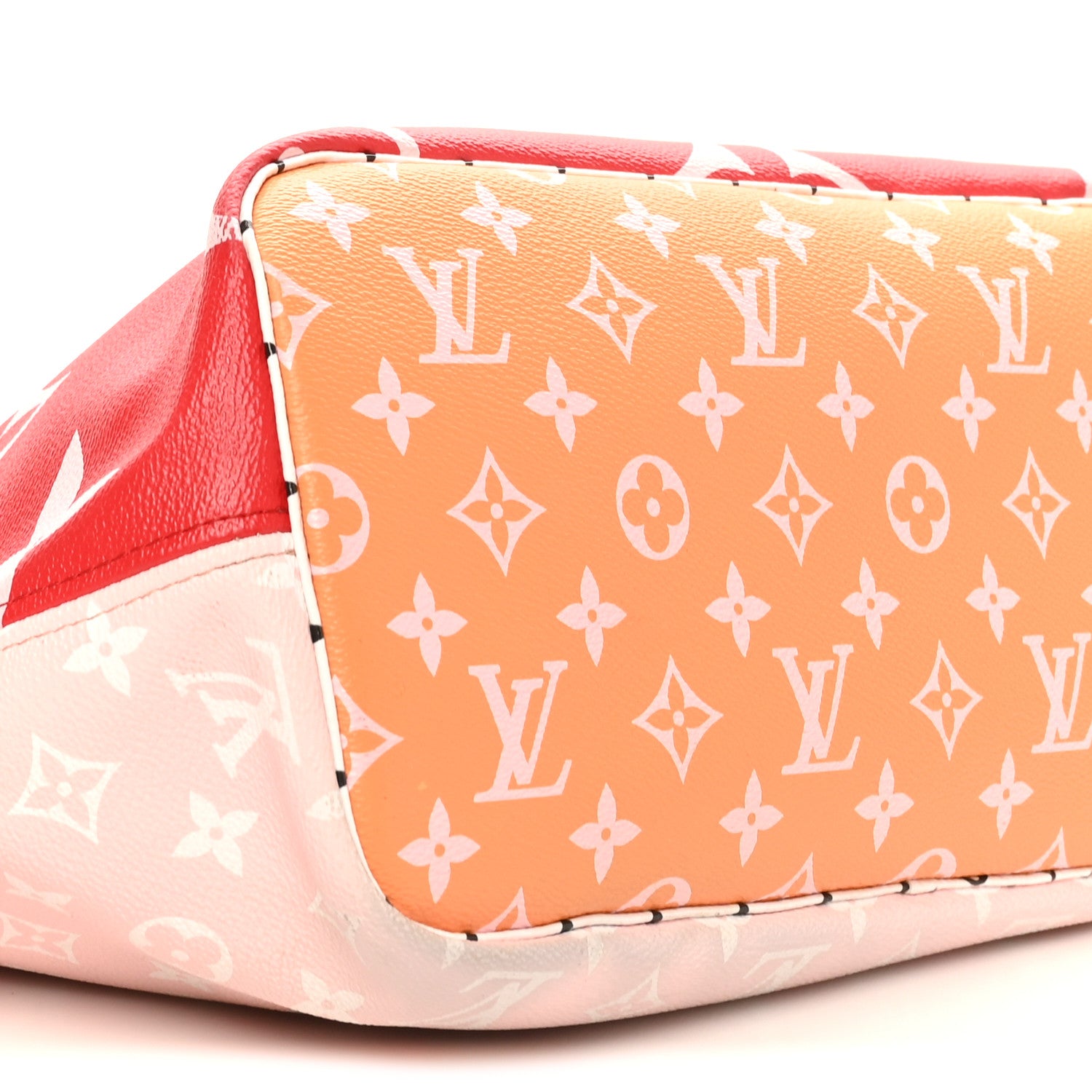 Louis Vuitton Monogram Giant Neverfull MM Rouge 9 of 11