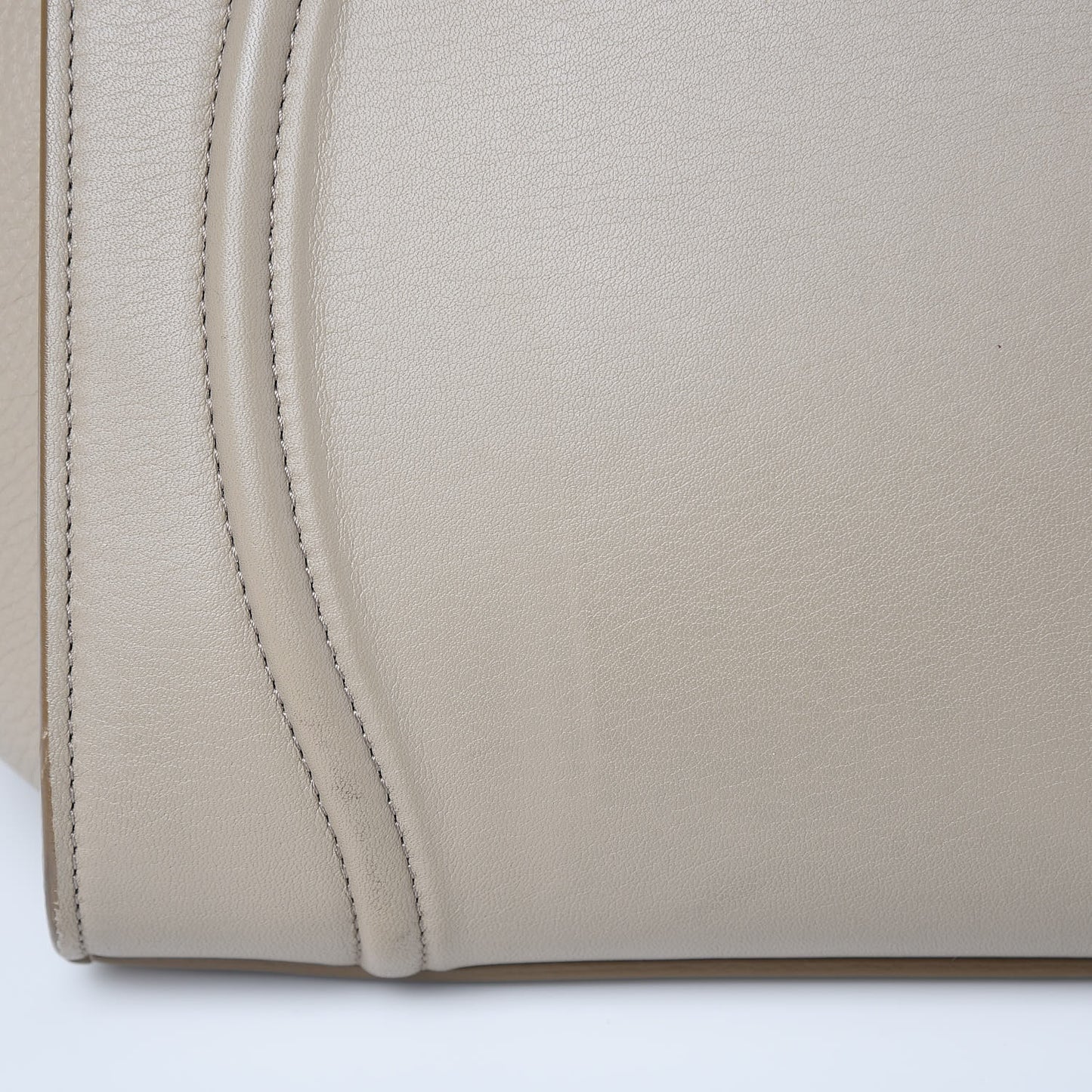 Supple Calfskin Medium Phantom Luggage Beige