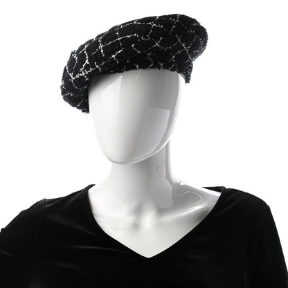 Chanel Cotton Tweed CC Beret L Black White 2 of 12