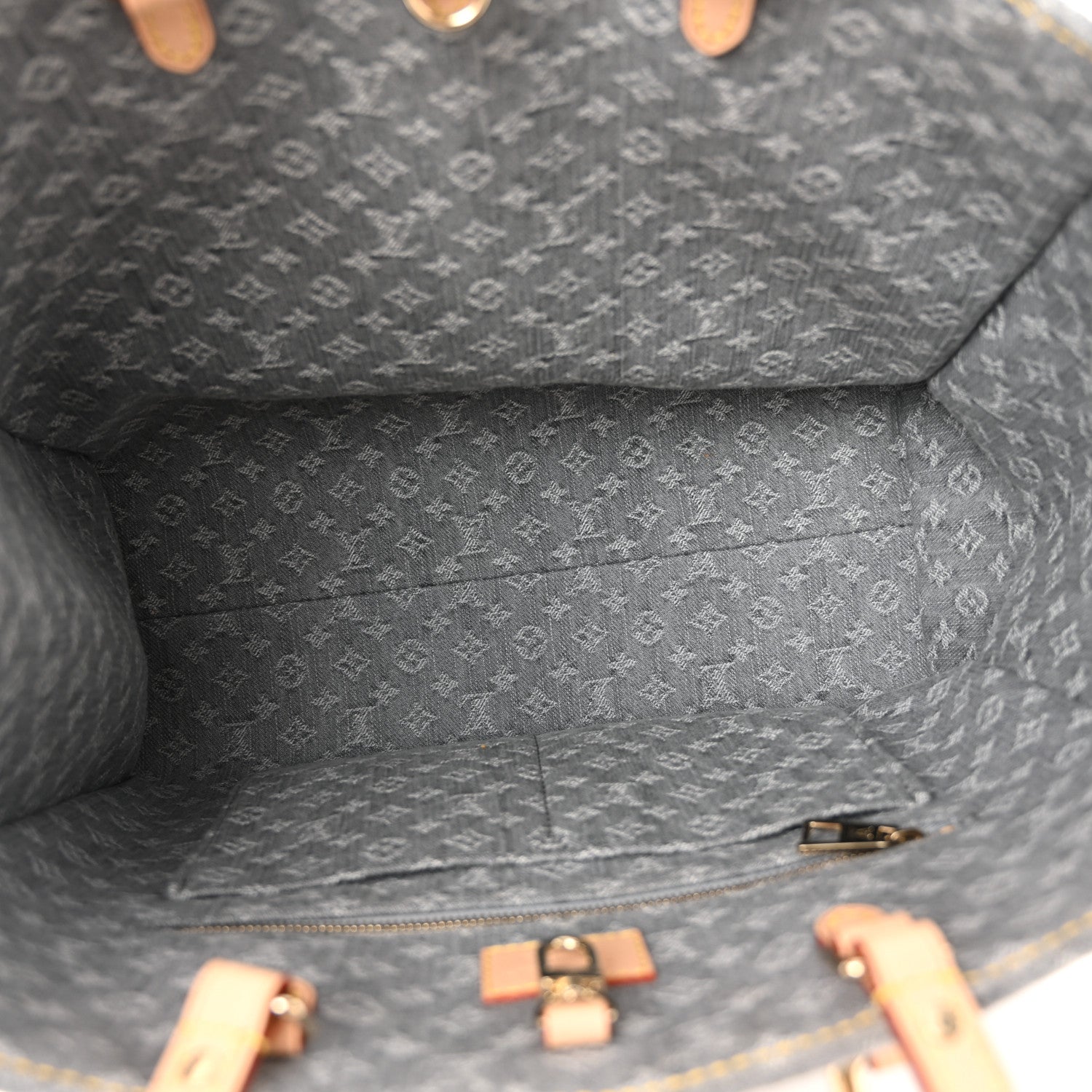 Louis Vuitton Monogram Denim Onthego MM Washed Grey 5 of 9