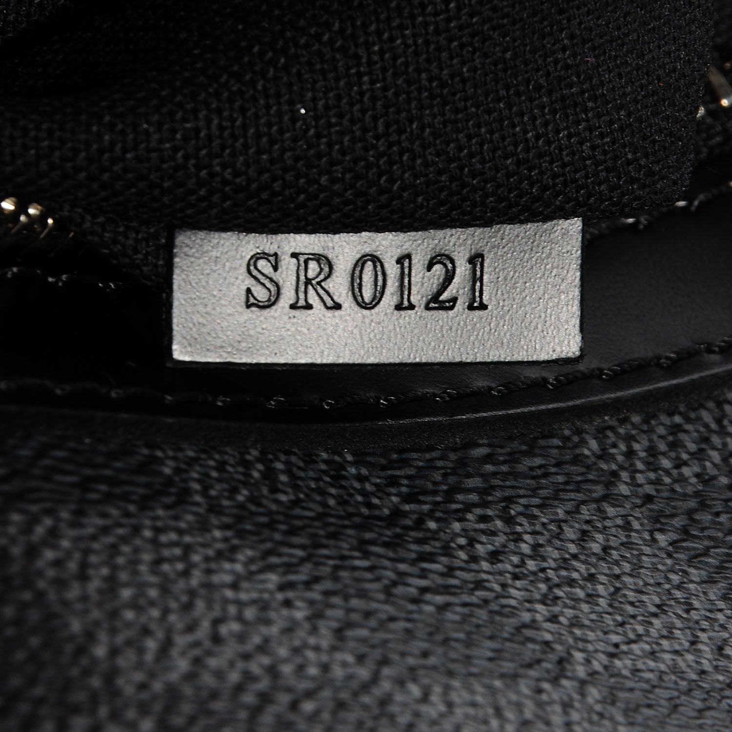 Louis Vuitton Damier Graphite Mick GM 6 of 6