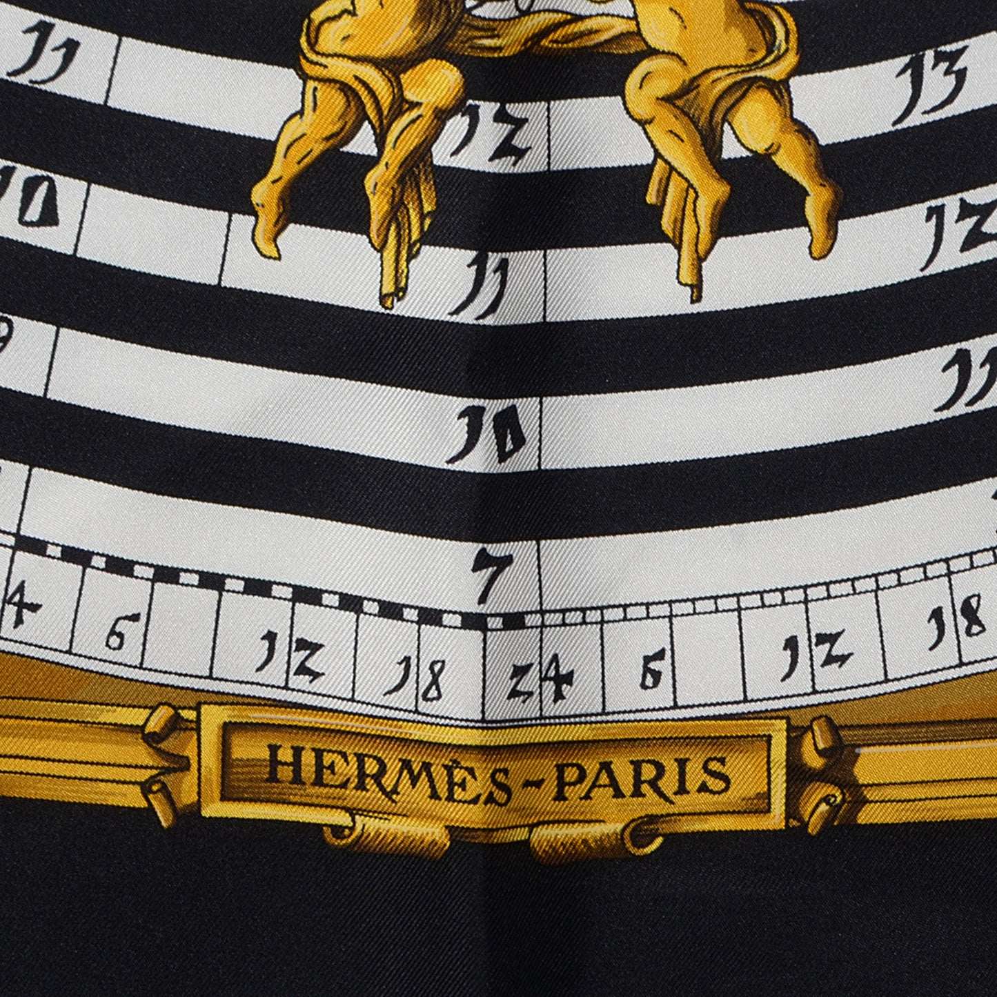 Silk Dies et Hore Scarf 90