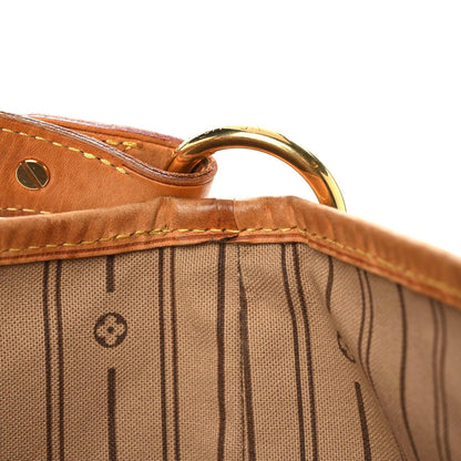Louis Vuitton Monogram Delightful PM 32 of 33