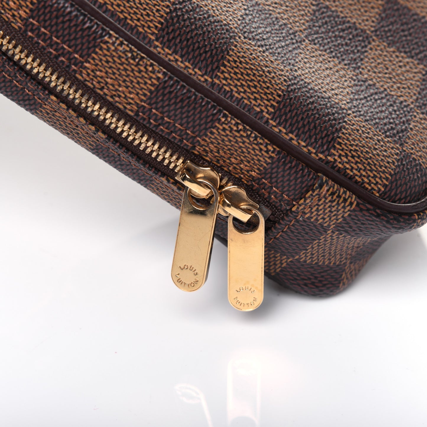Damier Ebene Etui Okapi Case GM