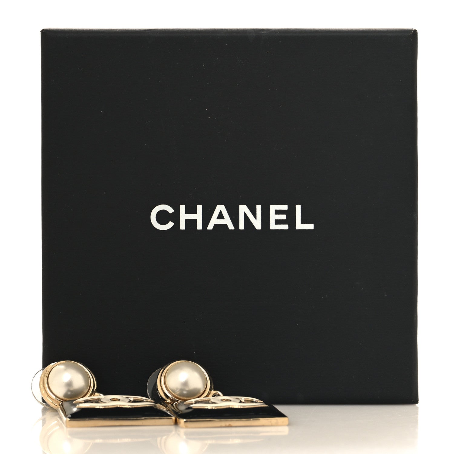 Chanel Metal Enamel Pearl Square CC Drop Earrings Gold Black White 6 of 6