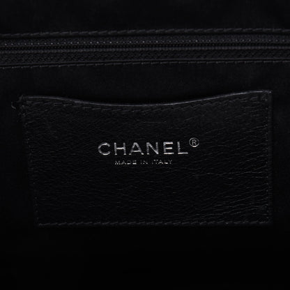 Chanel Glazed Calfskin Large On The Road Tote Black 7 of 22