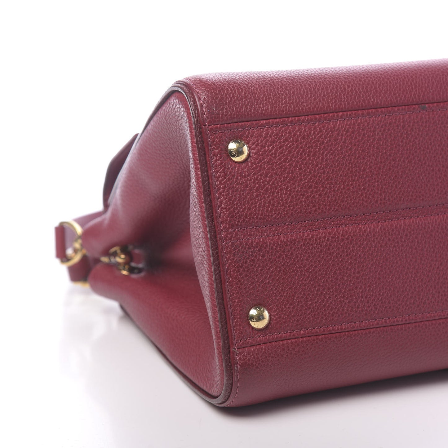 Grained Calfskin Monogram Double V Rubis