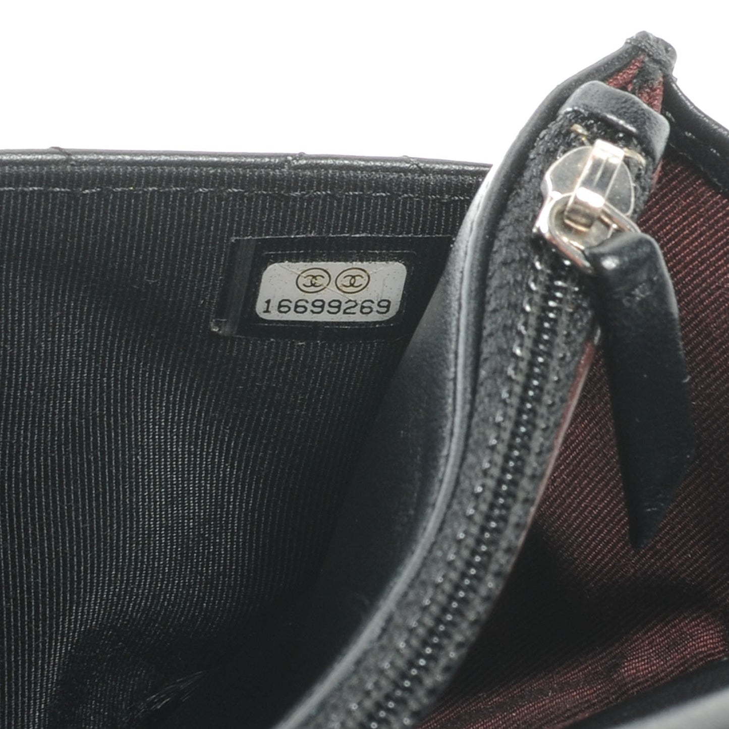 Lambskin Quilted Wallet On Chain WOC Black