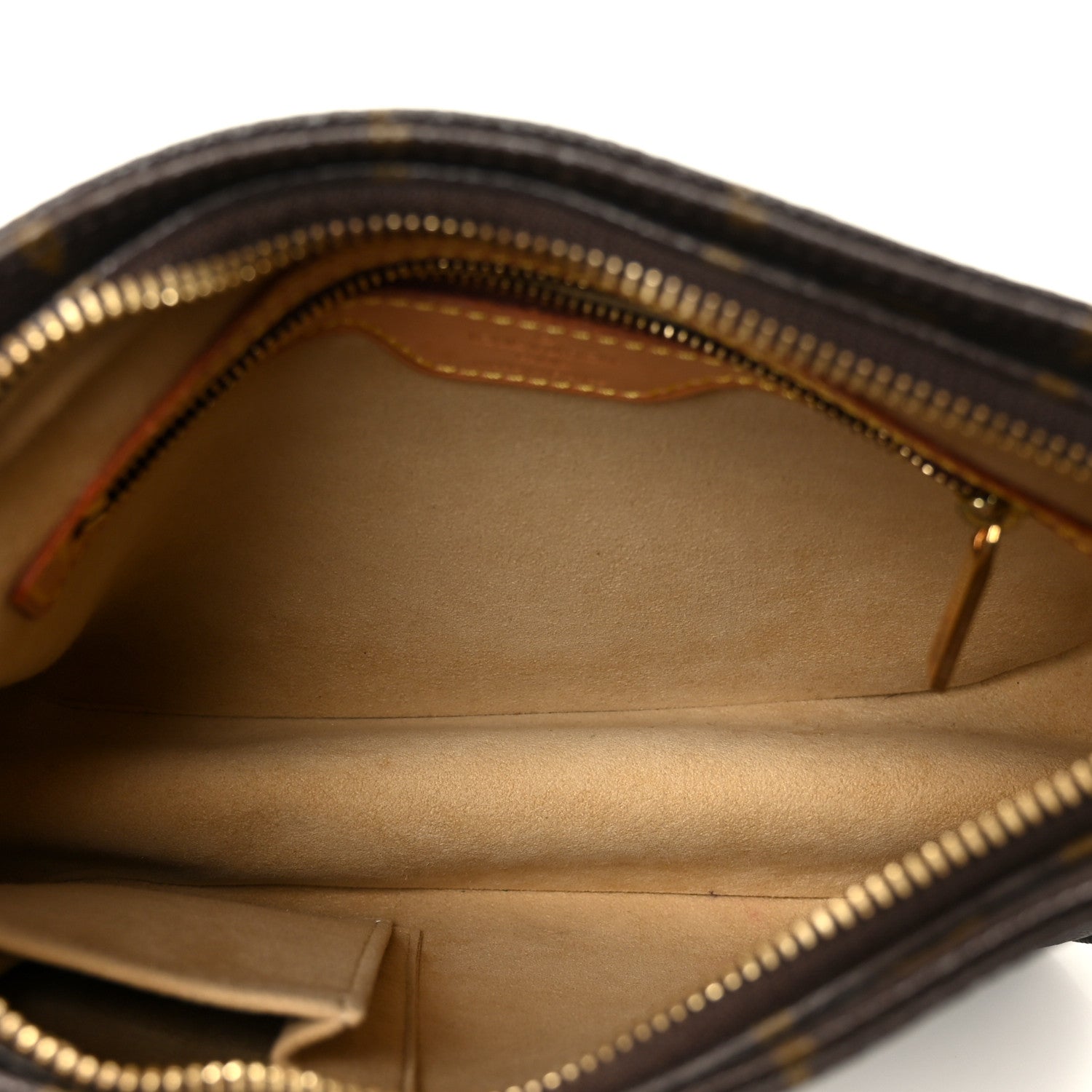 Louis Vuitton Monogram Looping MM 4 of 9