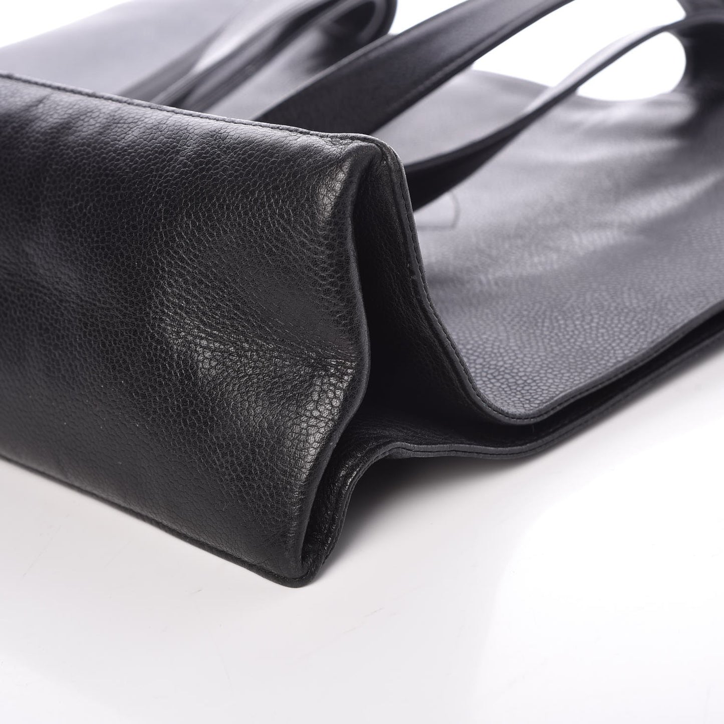 Caviar CC Tote Black