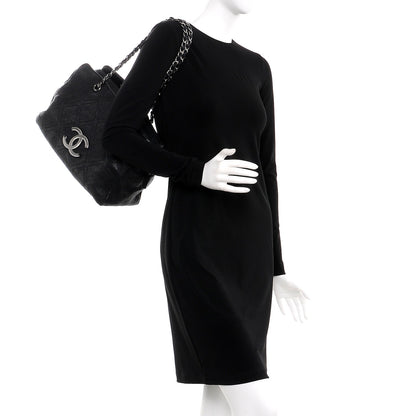 Chanel Calfskin Large Diamond Stitch Tote Black 2 of 7